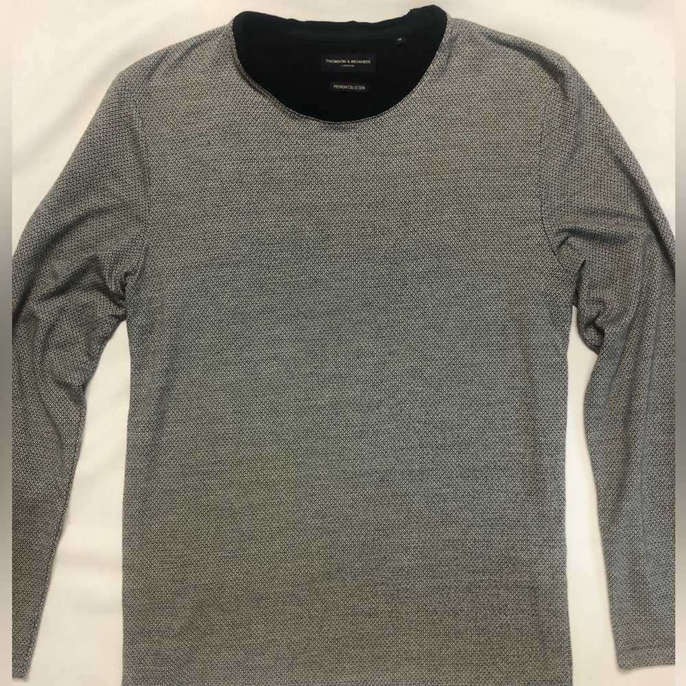 LONG SLEEVE T